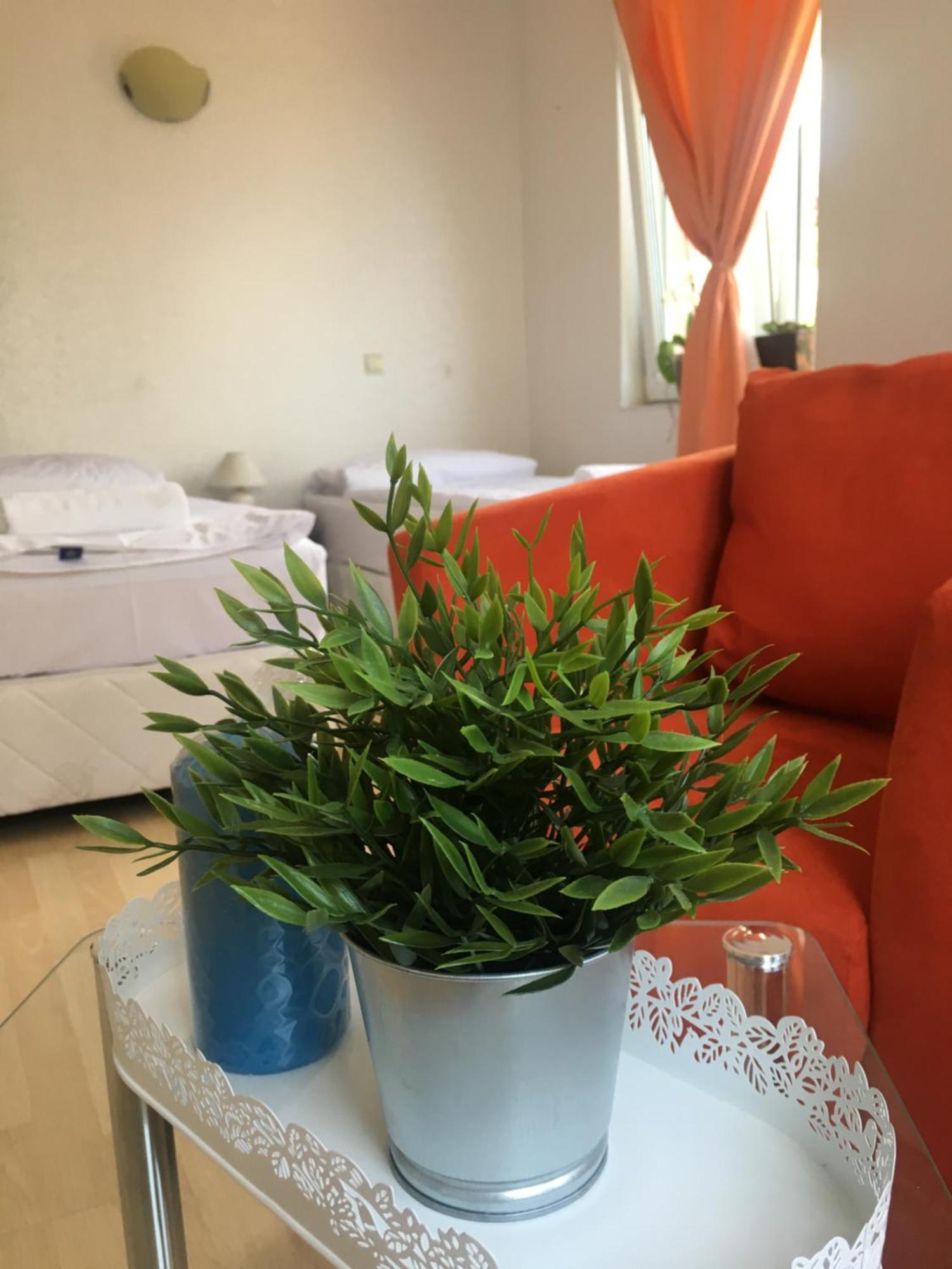 Sunray Guest House, Private Rooms & Apartment With Lovely Sea View Varna Exterior foto